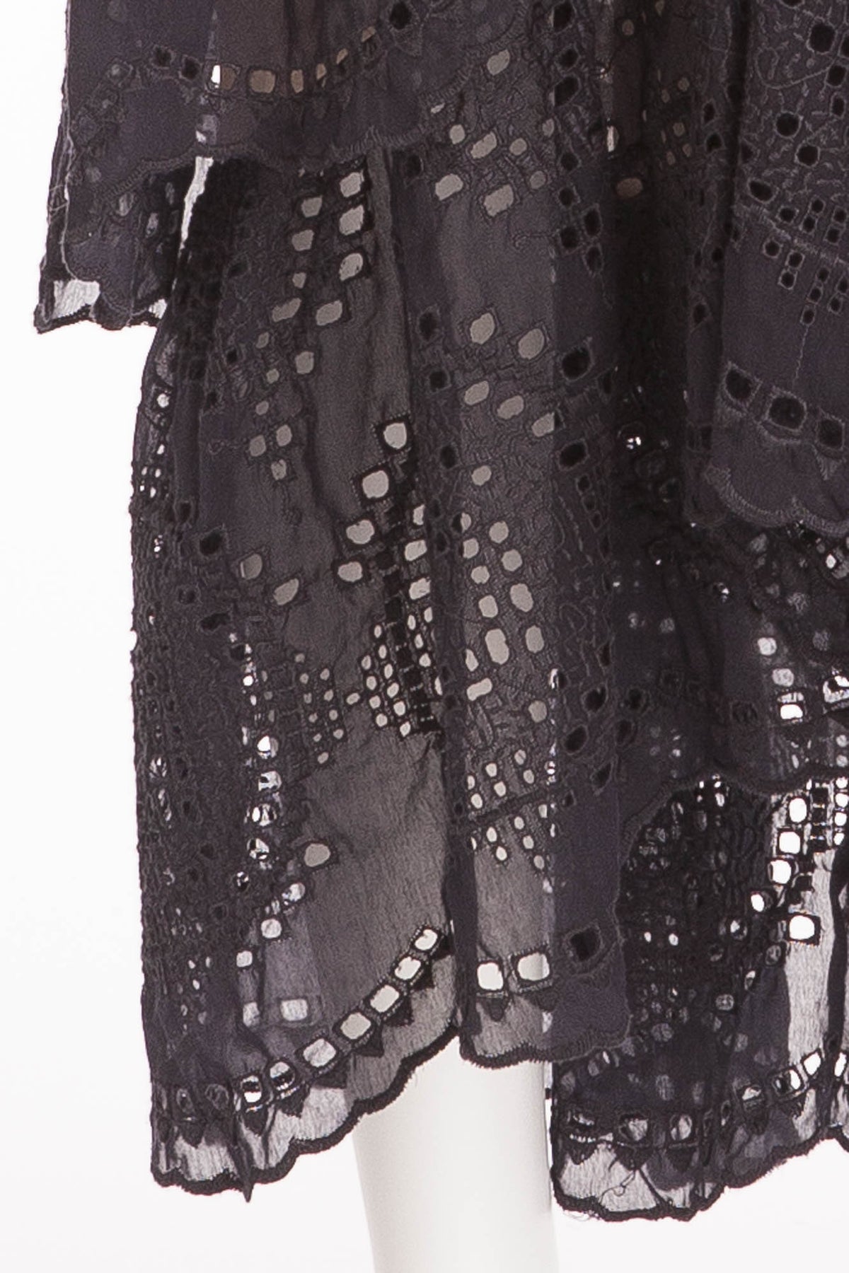 BCBG Maxazaria Runway - Dark Blue "Kat" Halter Maxi Dress - XS LUXHAVE BCBG Maxazaria Runway - Dark Blue "Kat" Halter Maxi Dress - XS LUXHAVE