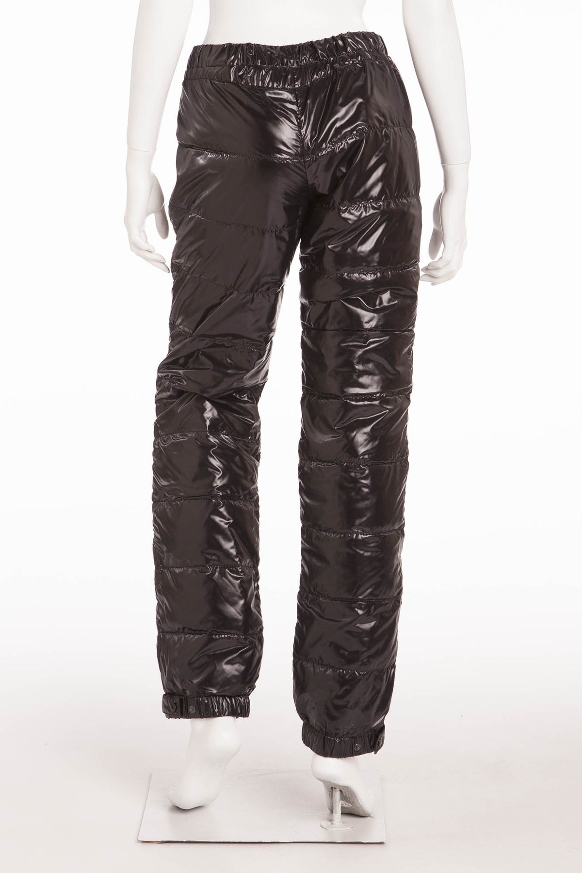 Moncler - Black Puffy Ski Pants - IT 40 – LUXHAVE