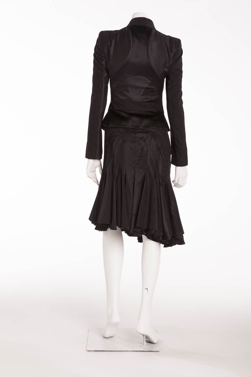 Alexander McQueen★素敵！Black Dropped Skirt Ruffle Dress Alexander McQueen Double Layer Dress with Scallop Skirt